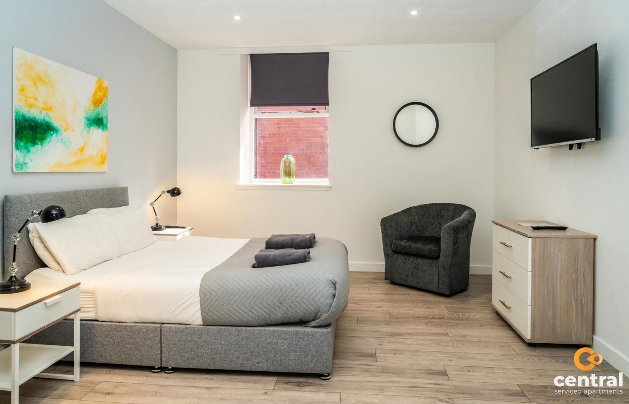 Central Serviced Apartments - 2 Bedroom - Walk Away From City Centre & Universities - Sleeps 4 - 1 X Double 2 X Single - Smart Tvs In All Rooms - Short Term Stays Welcome - Walk Away From Train & Bus Station - Preferred Location For Short Stay In Dun ダンディー エクステリア 写真